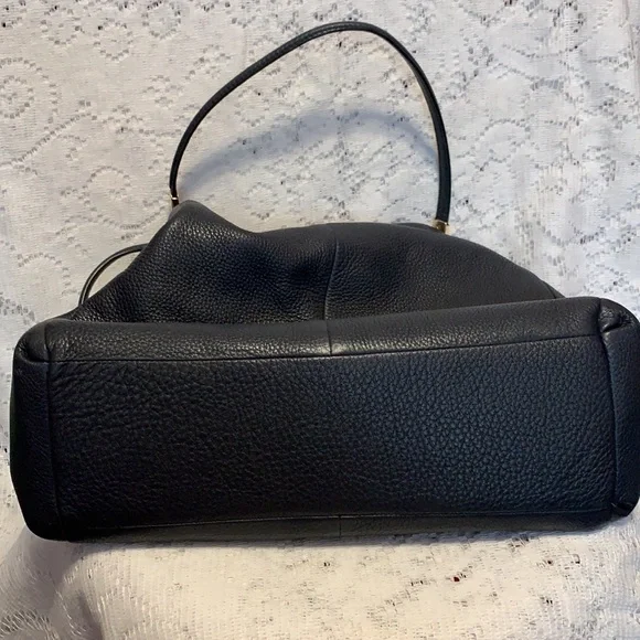 COACH Navy Leather Purse - Picture 7 of 7